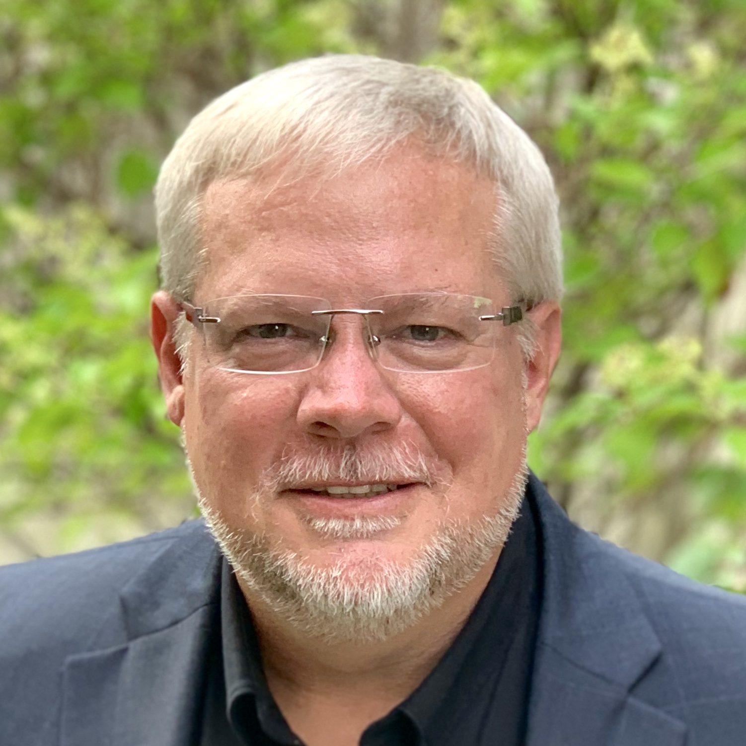 David-Hughes-professional-portrait-2019-square David-Hughes-professional-portrait-2019-square