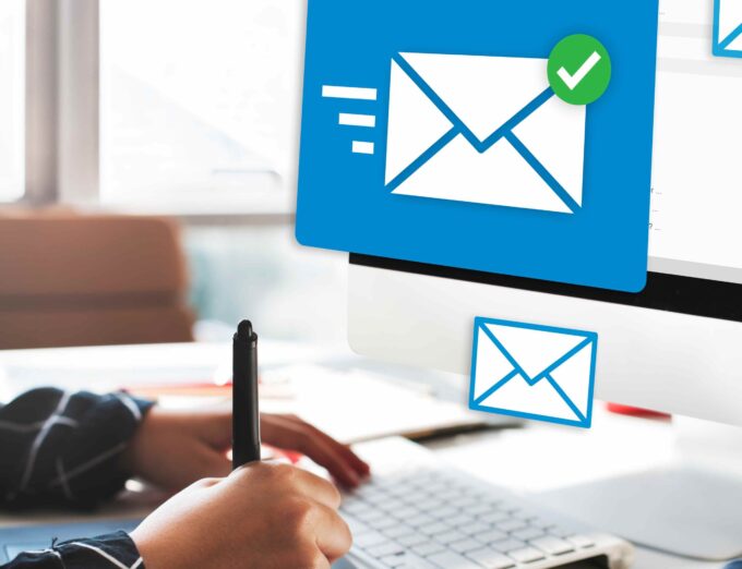 message-online-chat-social-text-concept