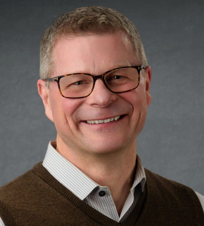 2025 Paths to Prosperity Speaker Profile: Stefan Rutkowski